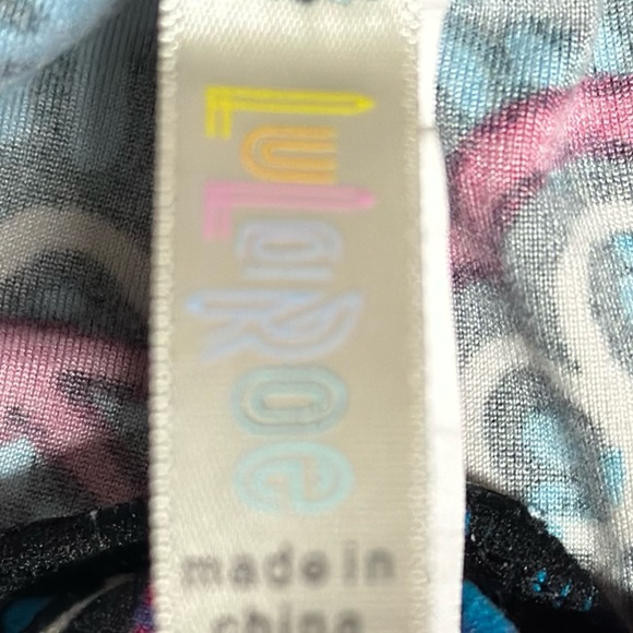 LuLaRoe Tall & Curvy Leggings - Picture 4 of 5